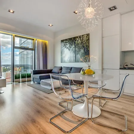 Apartamenty Sky Tower B&B *